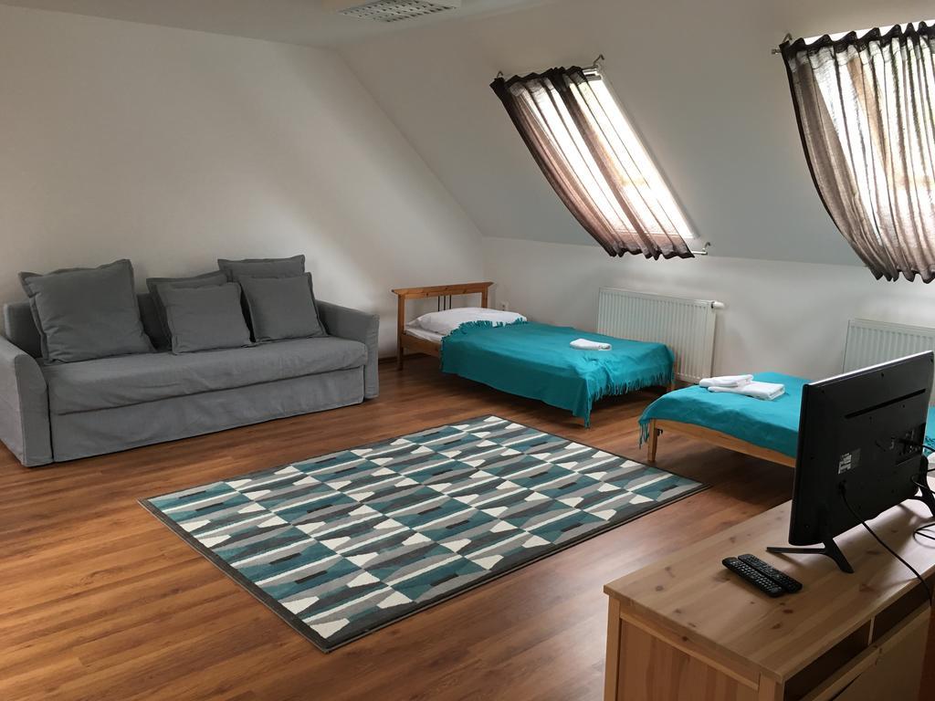 Penzion Platan Dunajská Streda Buitenkant foto